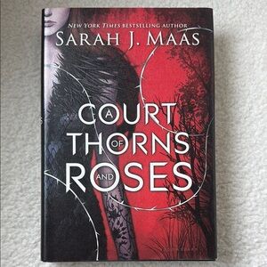 A Court of Thorns and Roses Hardcover OOP